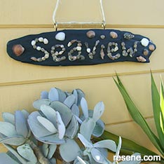 Make a wooden house plaque