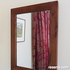 Refurbish a wooden mirror frame