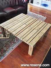 Project to try - Pallet coffee table