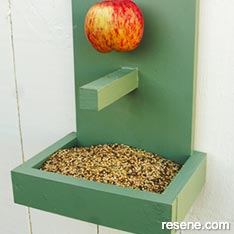 Make a handy bird feeder for your garden